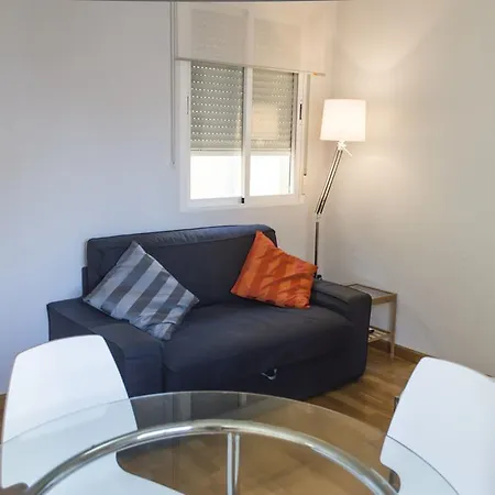 For You Rentals Reina Sofia Apartment Temporal Df21 Madrid Exterior photo
